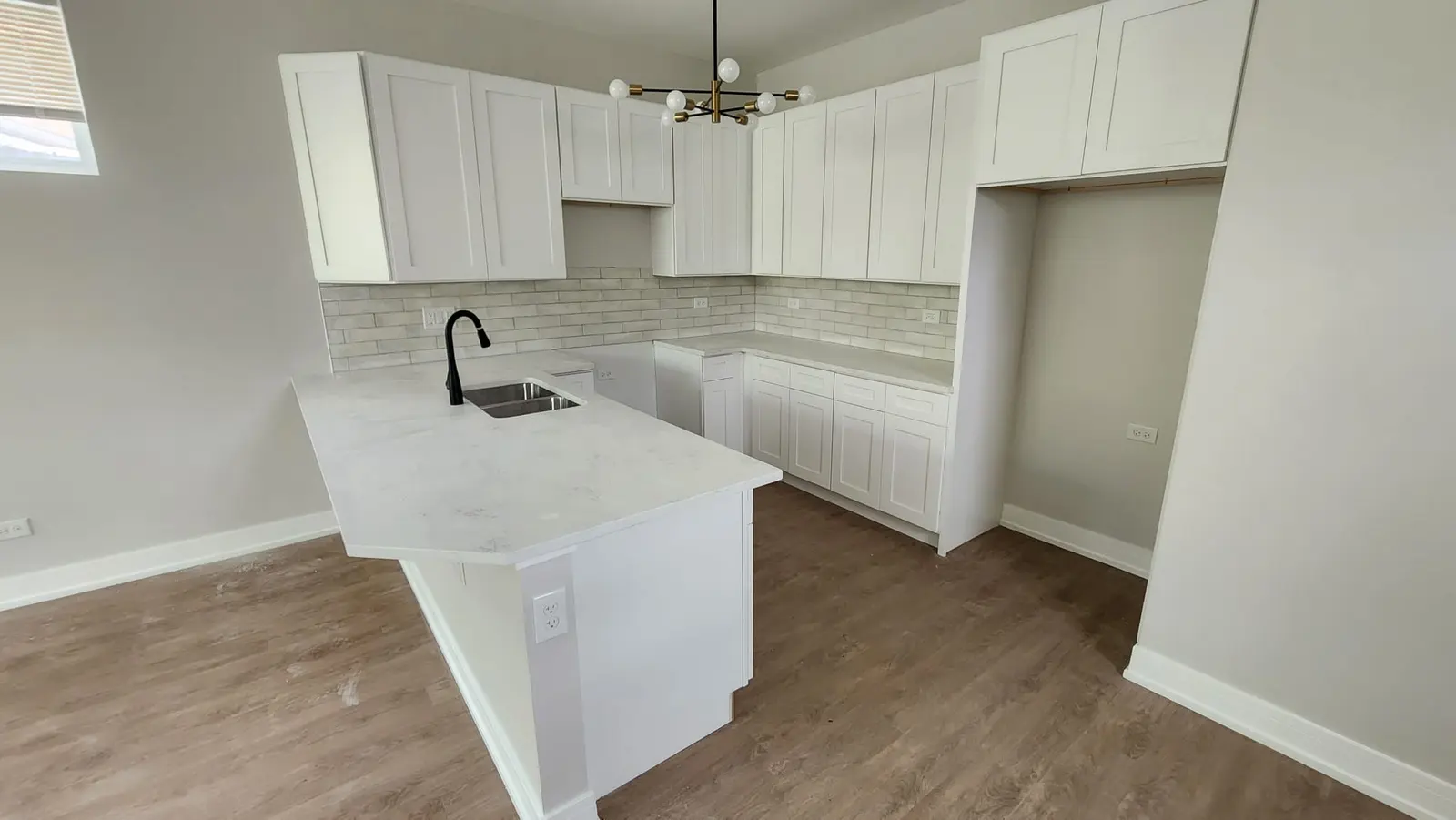 P&E Barroche Company remodeling project photo 59 — Glendale Heights, IL