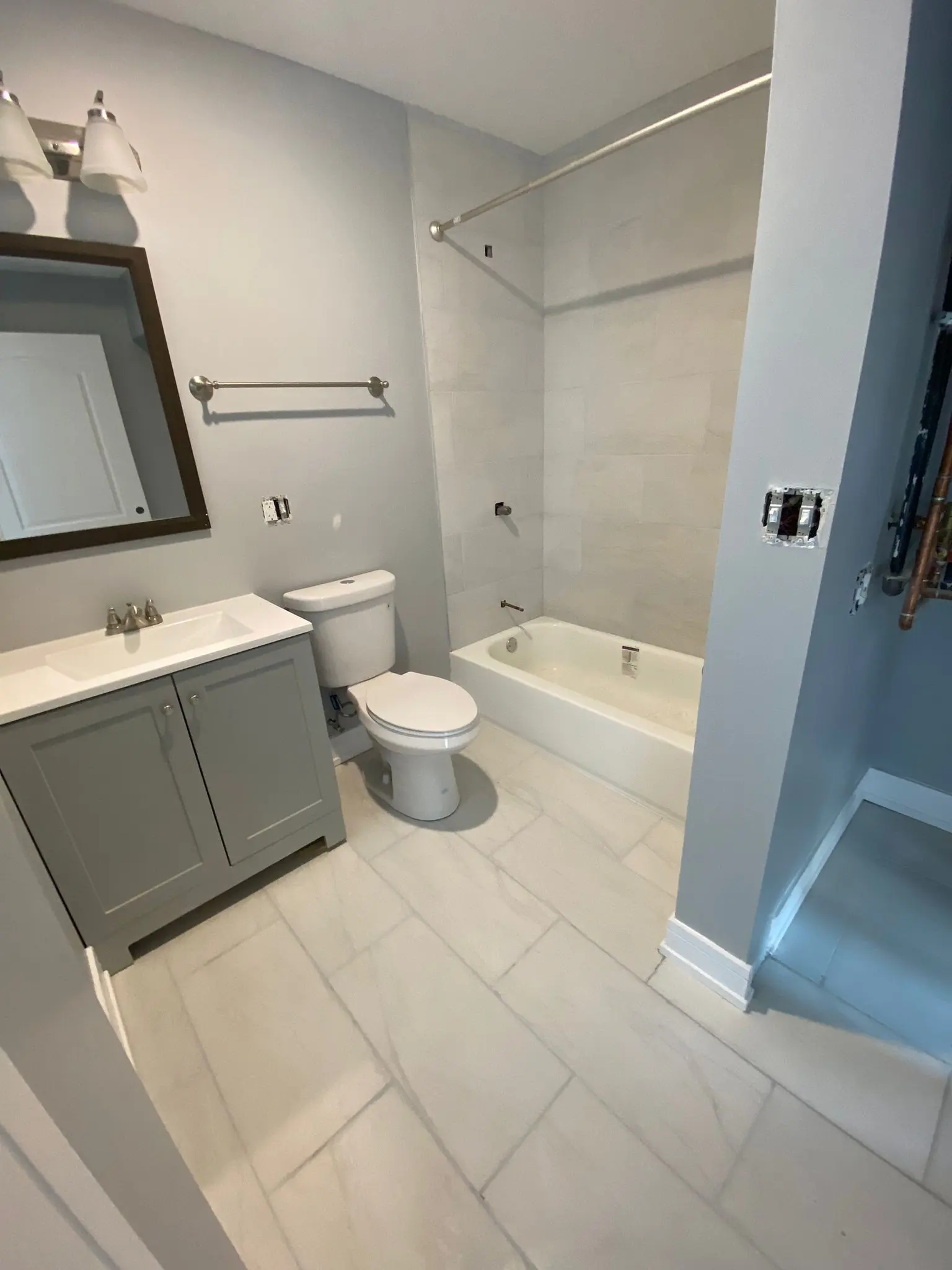 P&E Barroche Company remodeling project photo 79 — Glendale Heights, IL