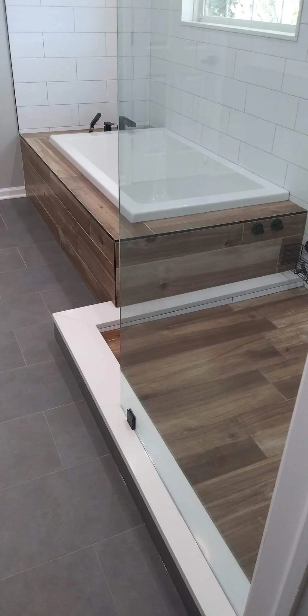 P&E Barroche Company remodeling project photo 86 — Glendale Heights, IL